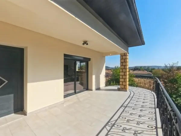 Maison 6 pièces 140 m²