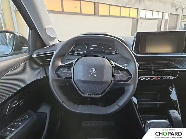 Peugeot 208 puretech 75 s&amp;s bvm5 — photo 16