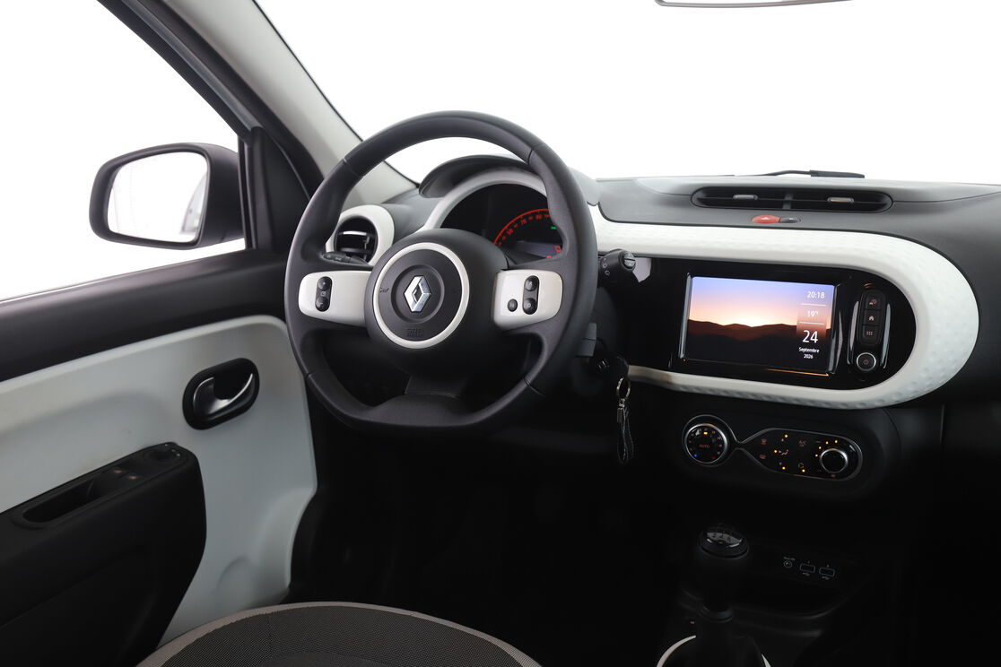 Renault Twingo 1.0 SCe Equilibre — photo 12