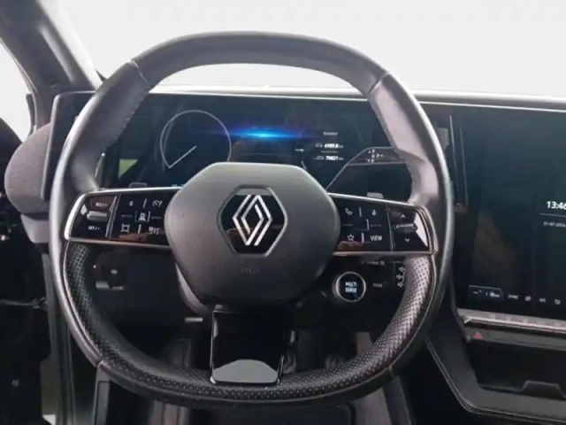 Renault Megane e-tech electric ev60 220ch techno optimum charge -b — photo 15