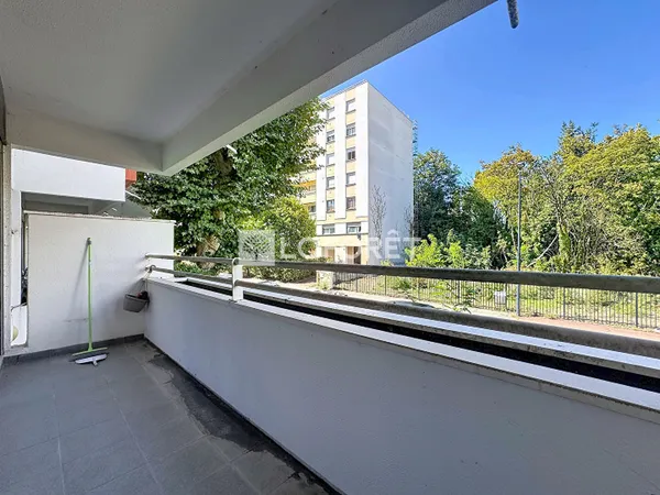 Appartement 3 pièces 84 m²