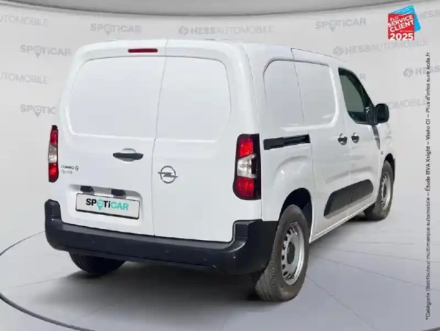 Opel Combo cargo m 800kg electrique 136ch batterie 54 kwh — photo 6
