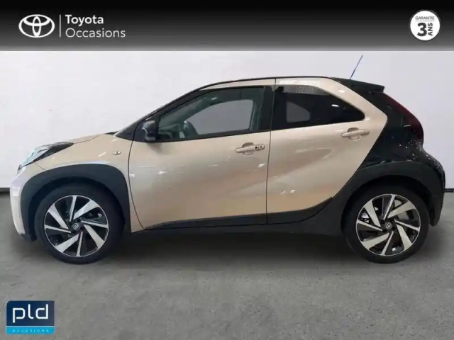 Toyota Aygo X 1.0 vvt-i 72ch collection my23 — photo 3