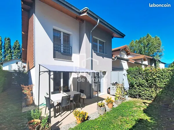 Propriété 5 pièces 98 m²