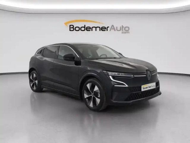 Renault Megane e-tech 220 ch autonomie confort gsr2 — photo 182
