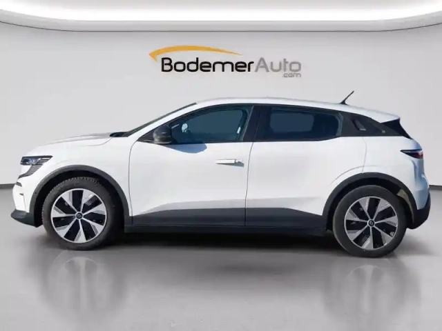 Renault Megane e-tech ev60 130ch super charge — photo 2