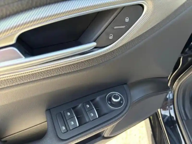 Alfa Romeo Giulia 2.2 diesel 160ch veloce at8 — photo 15