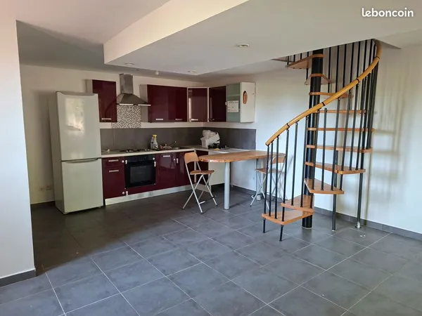 Loue maison type T3 Arles quartier Gimeaux