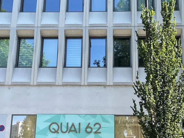 Bureaux 179 m²