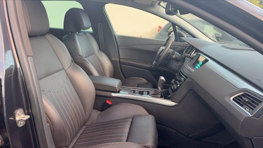 Peugeot 508 RXH 2.0 BlueHDi 180 EAT6 - Feline – 2017 – 123129 km – Diesel – Boîte Automatique — photo 11