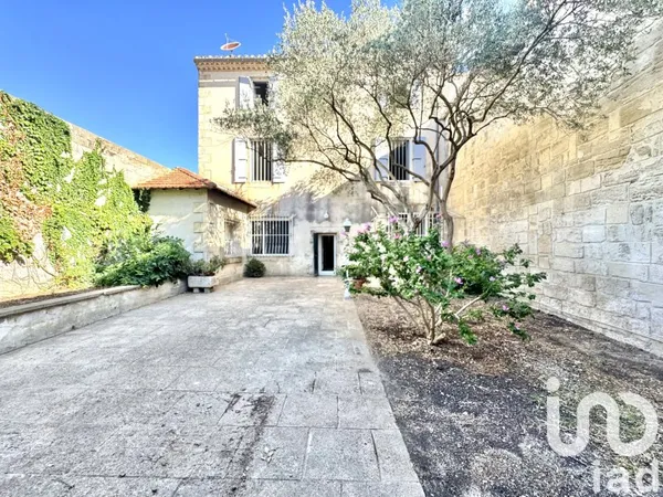 Maison 8 pièces 228 m²