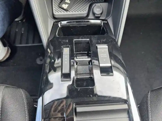 Citroën C4 hybride 145 e-dcs6 — photo 36
