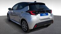 Toyota Yaris 116h Collection 5p MC24 — photo 6