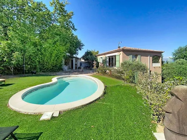 Maison 6 pièces 144 m²