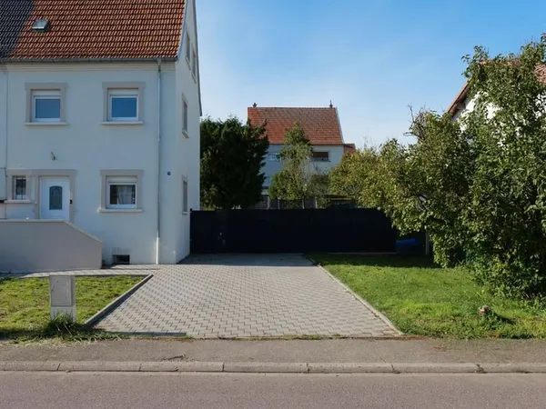 Maison à vendre - 84 m² avec grand jardin et terrasse
