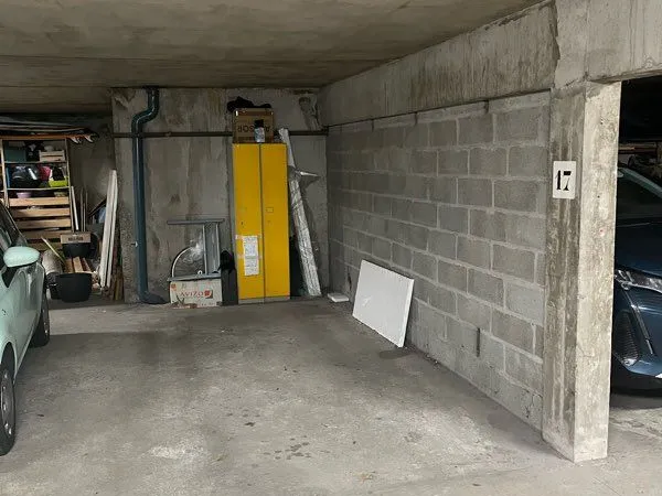 Location parking / quartier gare nord