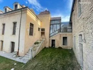 Maison 8 pièces 178 m²