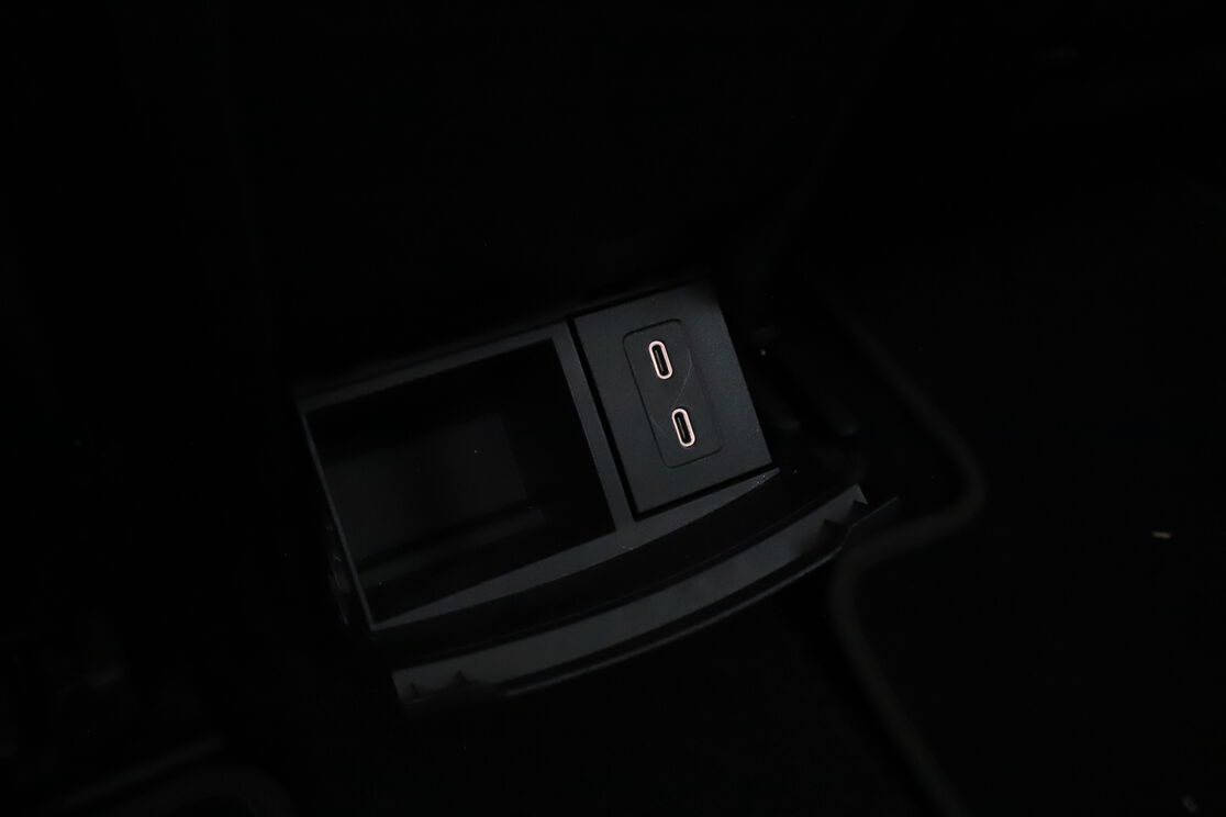 Mercedes-Benz EQA 250+ AMG Line 70.5 kWh — photo 13