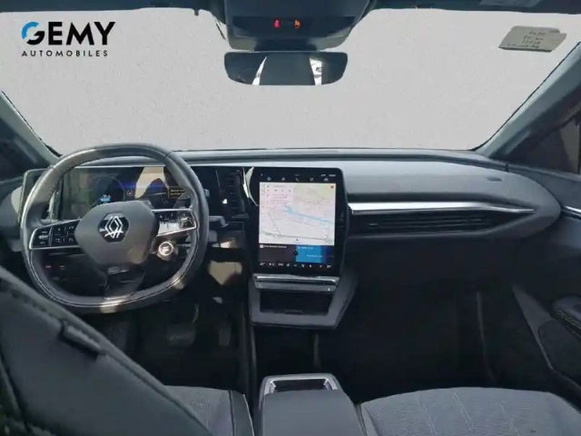 Renault Megane e-tech ev60 220 ch super charge — photo 8