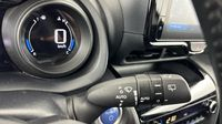 Toyota Yaris Cross 116h Design MY22 — photo 24