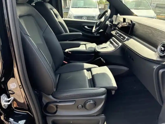 Mercedes Cla v 300 d 4matic avantgarde extr — photo 23