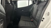 Dacia Sandero 1.0 TCe 90ch Expression CVT — photo 13