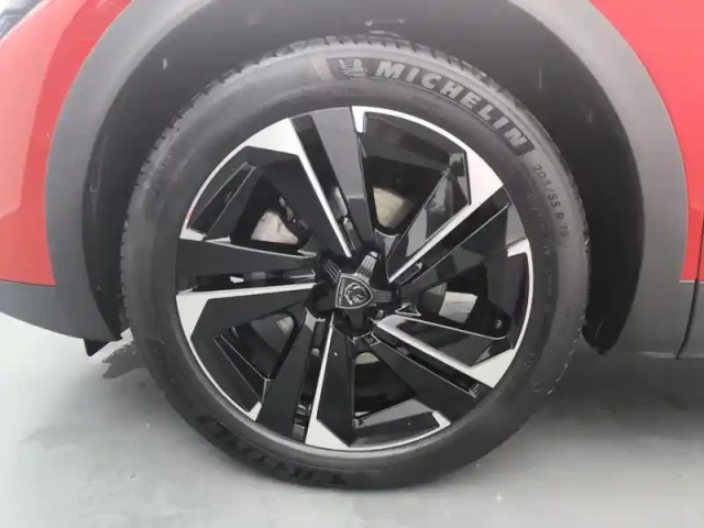 Peugeot 408 puretech 130 ch s&amp;s eat8 allure pack — photo 15