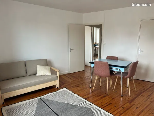 À louer Charmant T2 meublé de 45m2 Vic le Comté