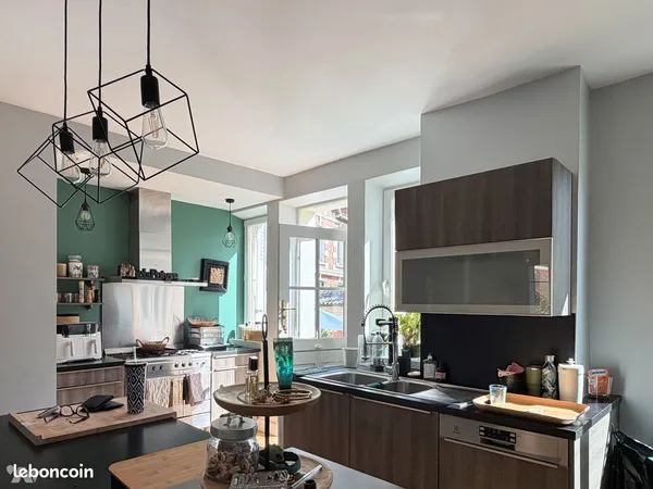 Maison 8 pièces 188 m²