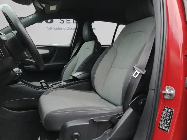 Volvo Xc40 t4 recharge 129+82 ch dct7 — photo 5