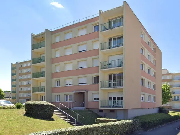 QUARTIE PREMARTINE - T3 AVEC PARKING