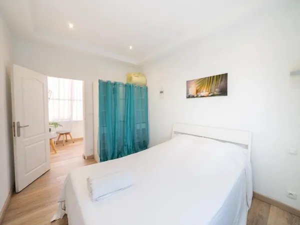 Vends maison - 67 m² - 3 pièces, 3 chambres - Marseille 13014