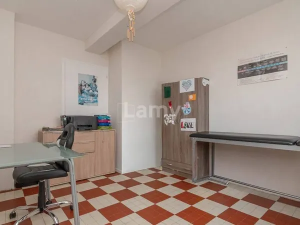Bureaux 2 pièces 73 m²