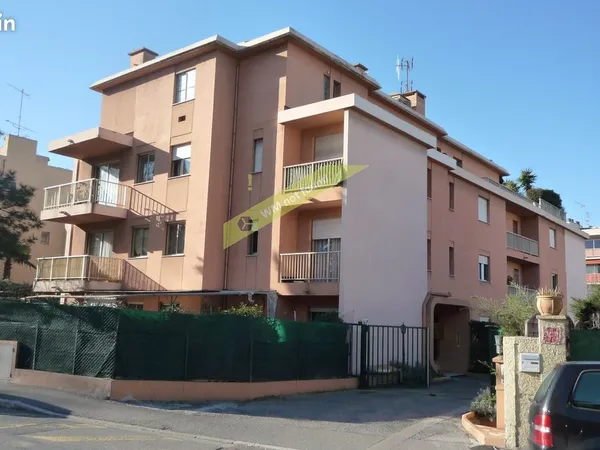 Studio 1 pièce 25 m²