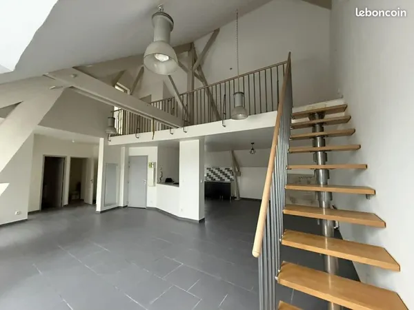 Duplex 3 pièces 131 m²