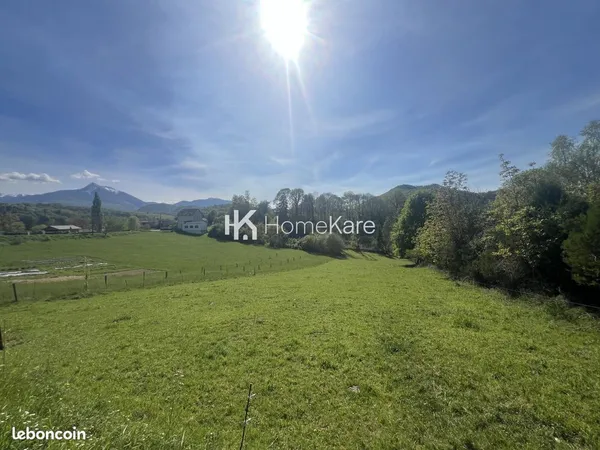 Terrain 3000 m² Estadens