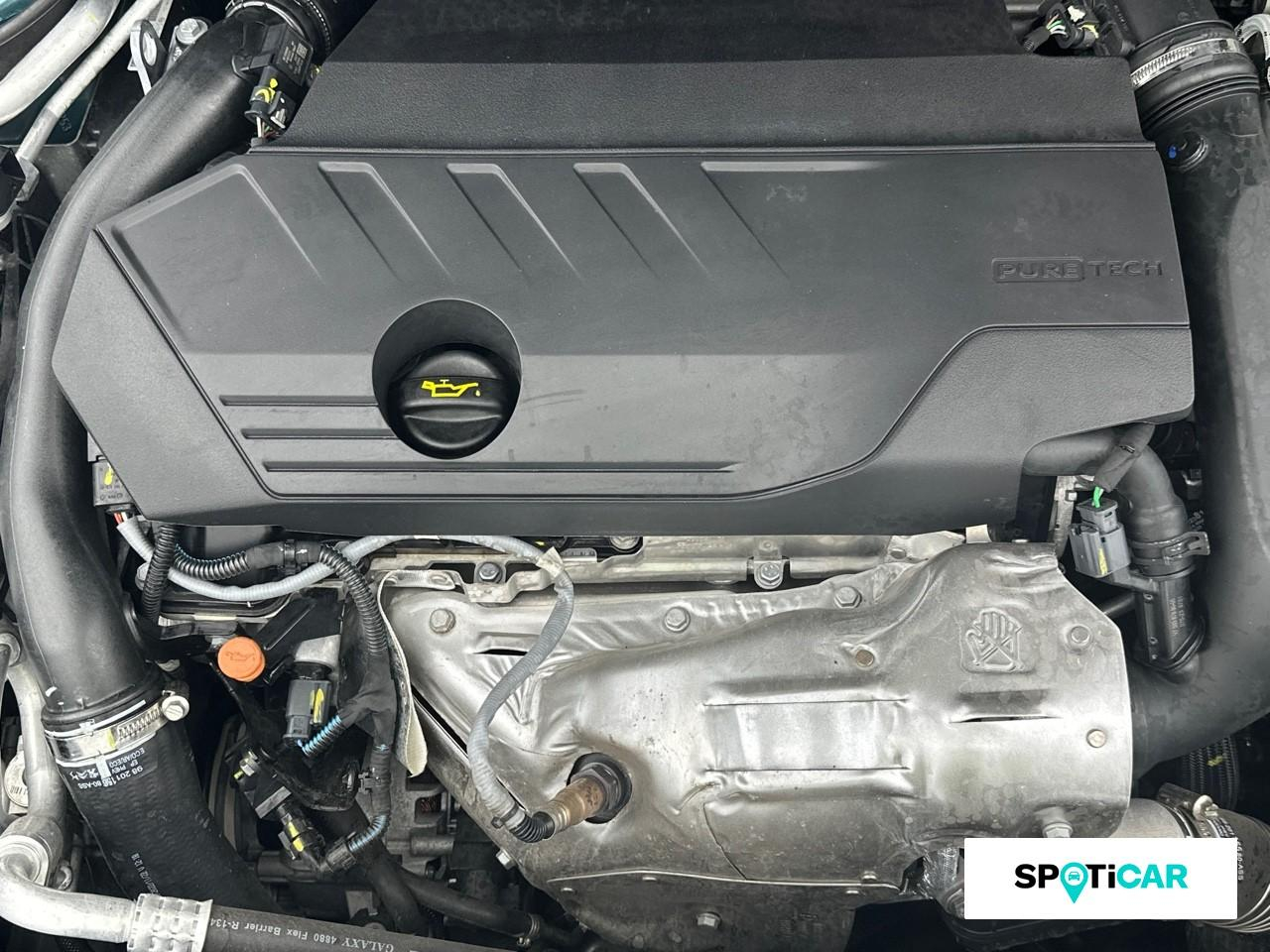 Peugeot 308 sw phev 225ch gt e-eat8 — photo 20