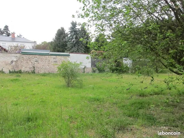 Vente terrain constructible de 666m²