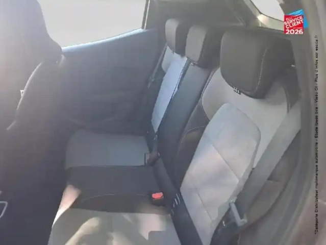 Renault Clio 1.0 tce 90ch evolution — photo 11
