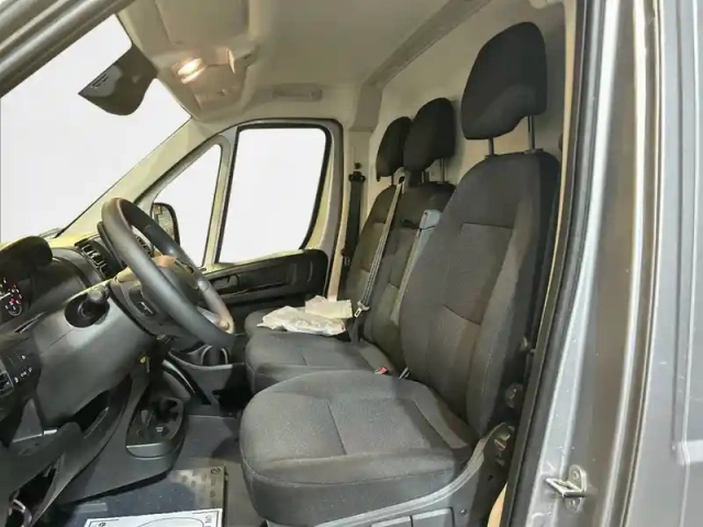 Peugeot Boxer fgn tole 3.5 t l2h2 140 s&amp;s bva8 — photo 11
