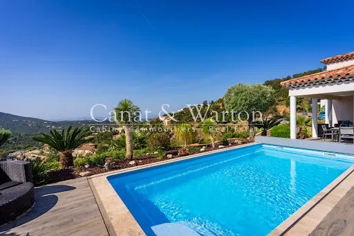 Villa 4 pièces 140 m²