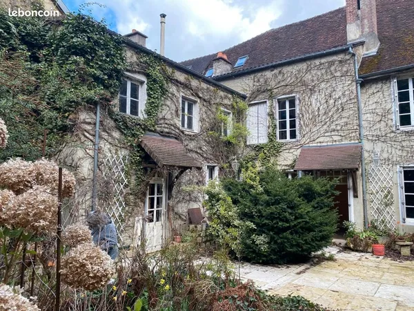 Maison bar sur seine aube (champagne Ardennes)centre ville