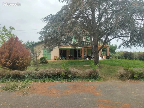 Colocation campagne - grande maison - grand terrain - Saint Jory