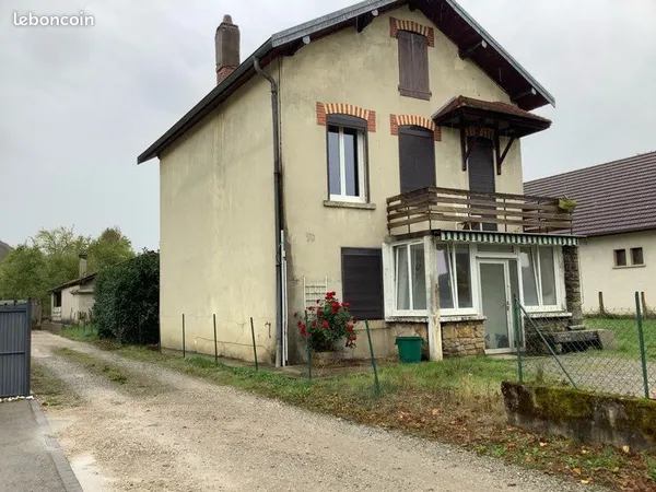Location maison F4 Macornay