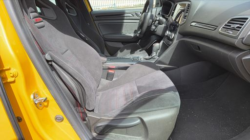 Renault Megane RS 1.8 TCe 300 EDC6 - RS Trophy – 2021 – 36150 km – Essence – Boîte Automatique — photo 13