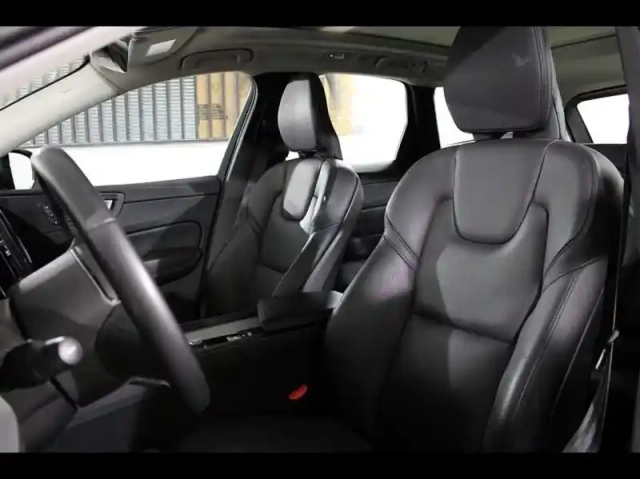 Volvo Xc60 t6 hybride rechargeable 253 + 145ch plus style chrome geartronic 8 awd — photo 10