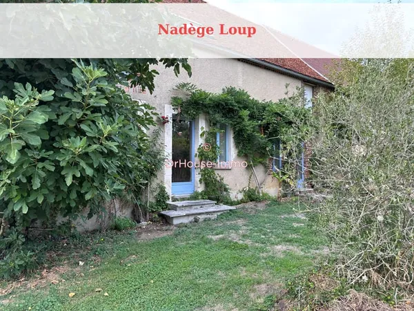Dans hameau à 3 kms de Toucy (89130)