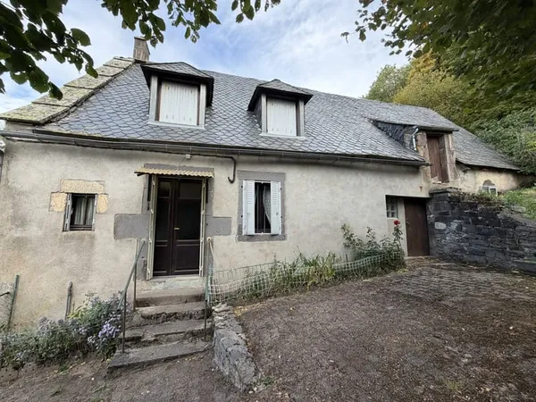 Maison à Rénover 4 Chambres + Terrain
