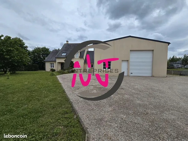Atelier 158 m² SAVENNIERES