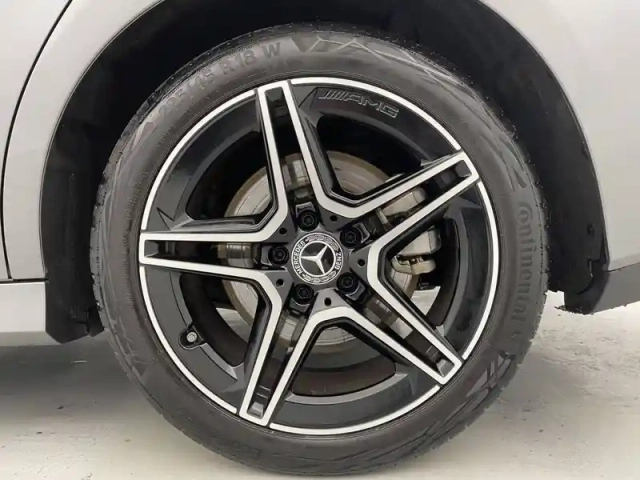 Mercedes Cla shooting brake 250 e hybrid eq 8g-dct — photo 17